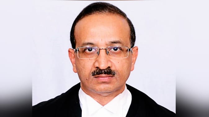 लोकभवन में आयोजित शपथ ग्रहण समारोह में नए मुख्य न्यायाधीश मनोज कुमार गुप्ता आज लेंगे शपथ